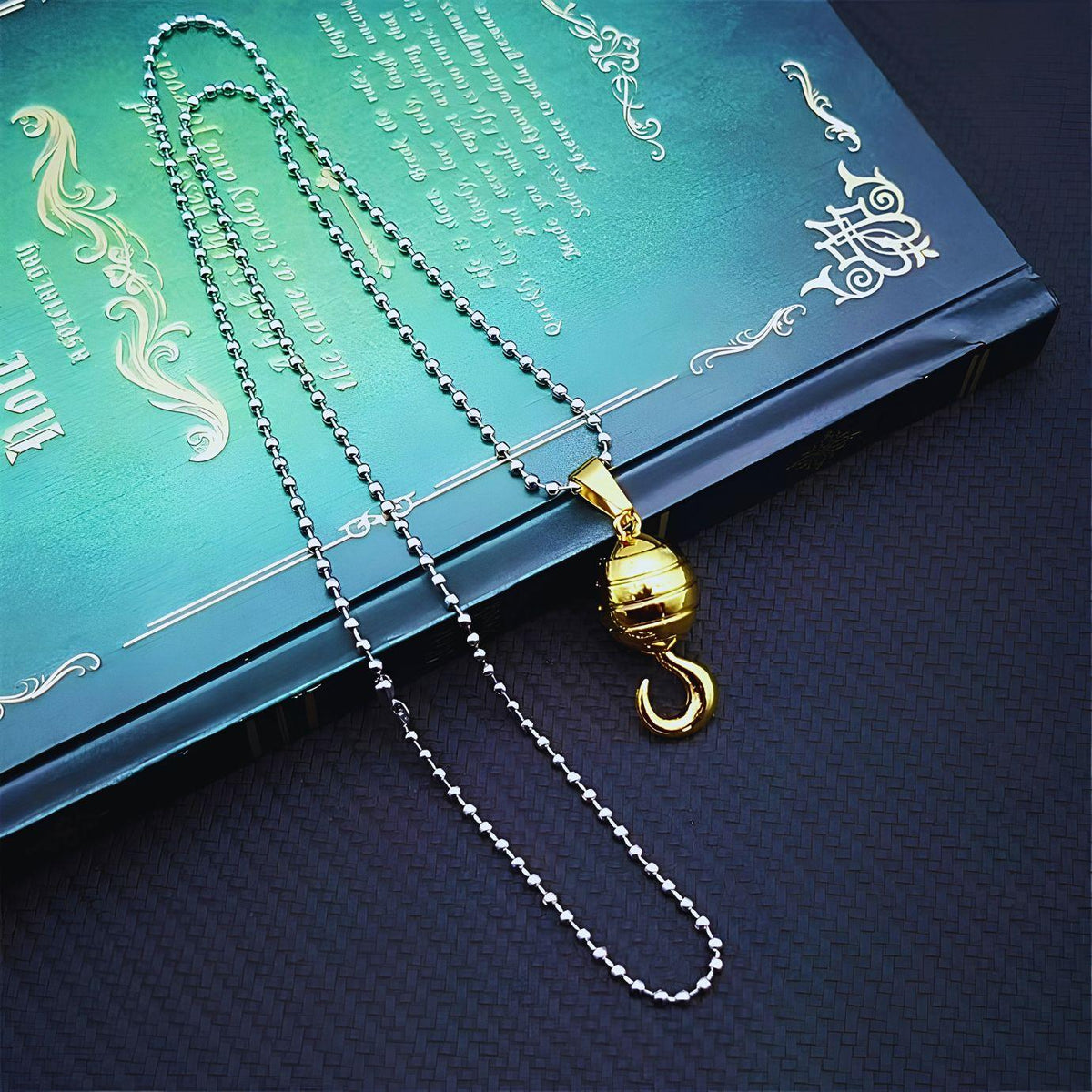 One Piece Crocodile Necklace - Nakama Lebanon