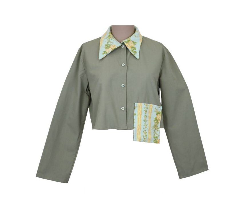 Cropped Chic Shirt in Olive Green