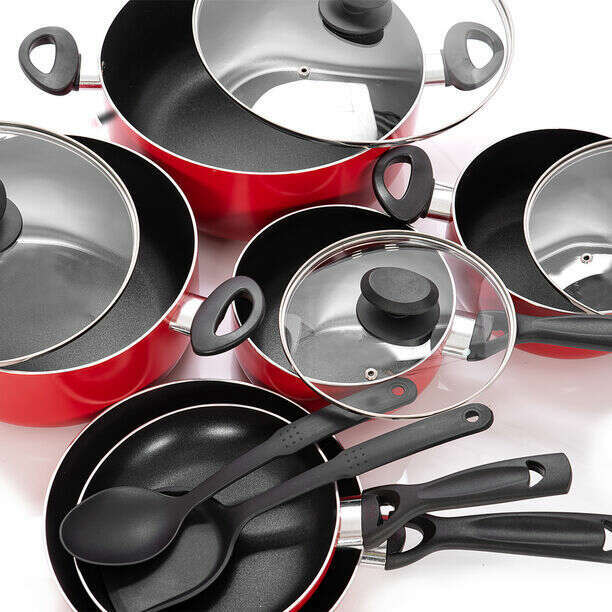 Non-Stick Ceramic Cookware Set, 12 Pieces Cooking set Non-Stick Ceramic Cookware Set, 12 Pieces Non-Stick Ceramic Cookware Set, 12 Pieces Betty Crocker