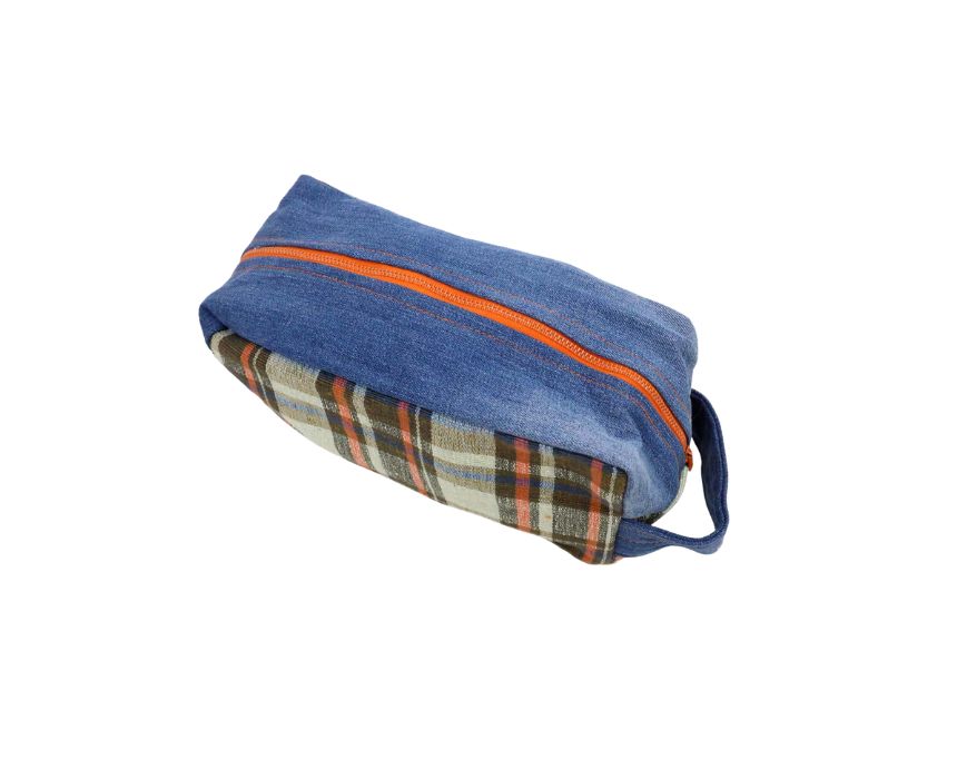 Hand Pouch in Blue Denim and Checkered Fabric