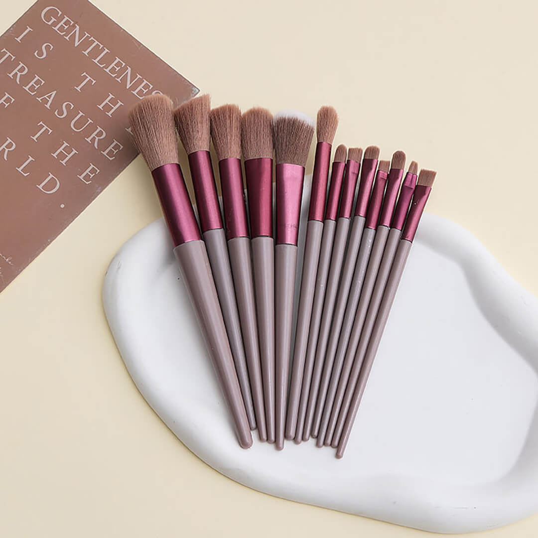 13 pieces Makeup Brushes Full Set with bag - Brown