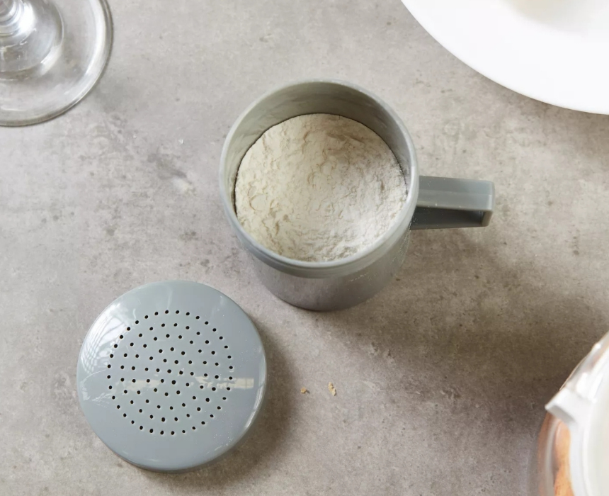 Bake It Powder Shaker