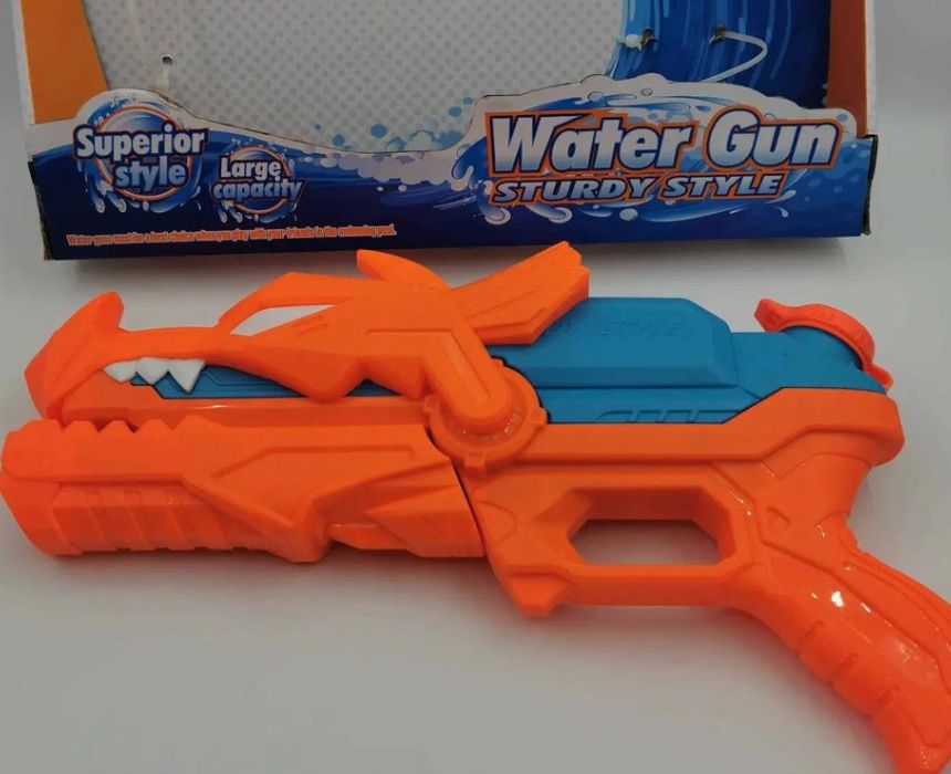 Sturdy Style Water Gun