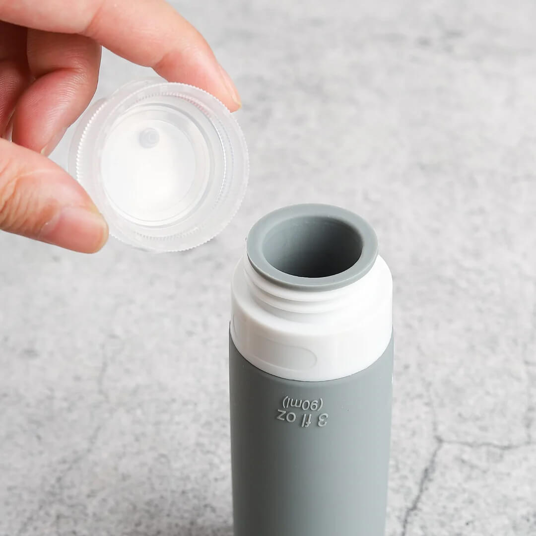 Refillable silicone travel bottles for shampoo