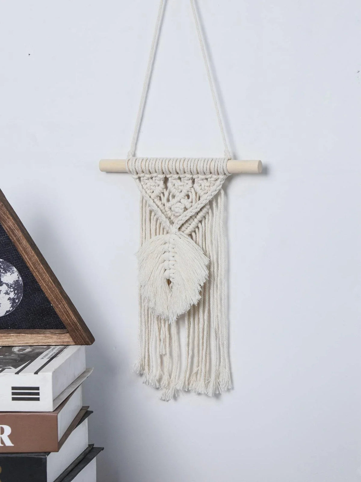 Macrame Wall Hanging Decoration 20 x 26 cm