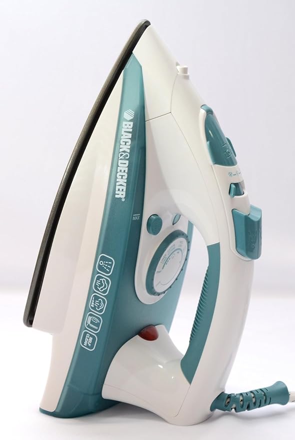 Black & Decker Steam Iron, 1750W