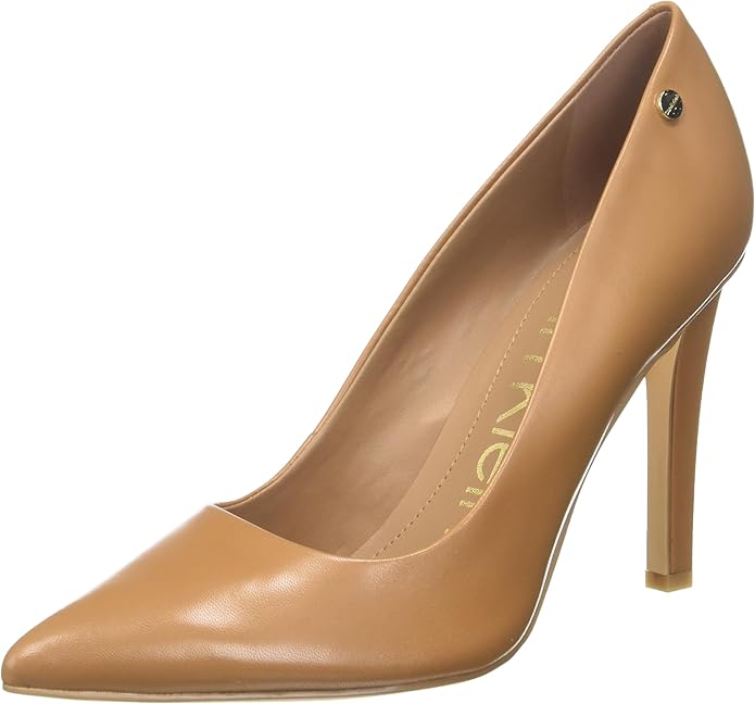 Calvin Klein Brady Pump, Caramel, 38