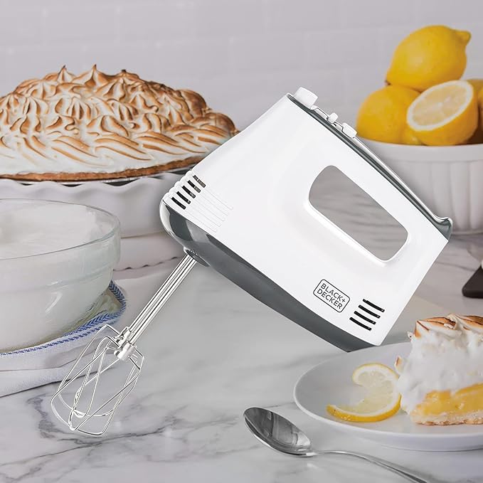 Black + Decker Hand Mixer