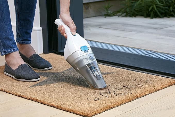 Black + Decker Dustbuster, 3.6V