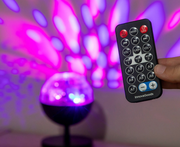 InnovaGoods Rechargeable Led Projector