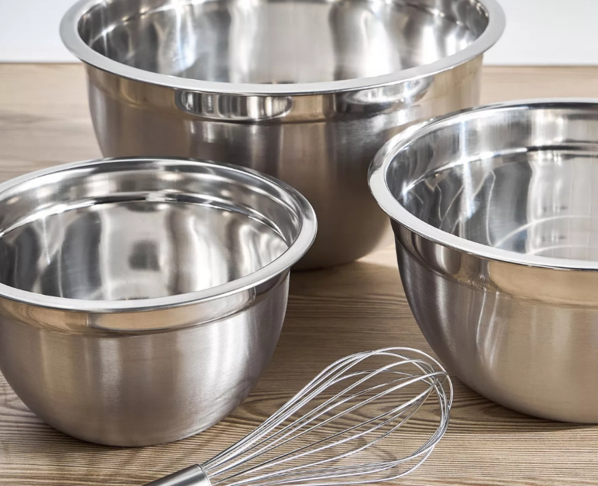Essential Baking Set Mixing Bowls And Measuring Tools