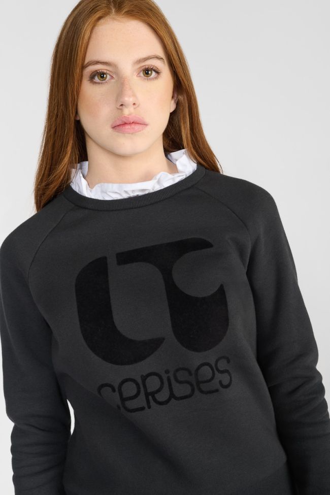 Black Sweat with removable Collar