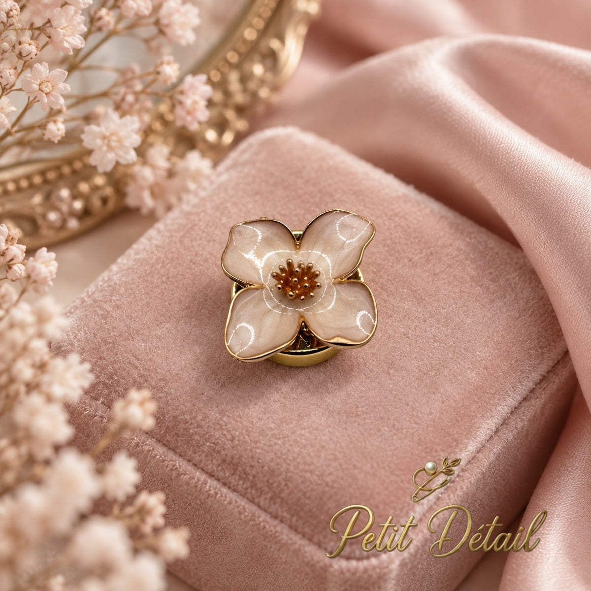 Blush Pink Flower Button Cover Petit Détail Lebanon