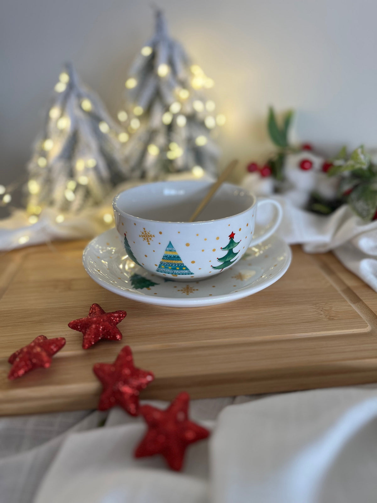 Christmas Cup Set With Saucer And Spoon