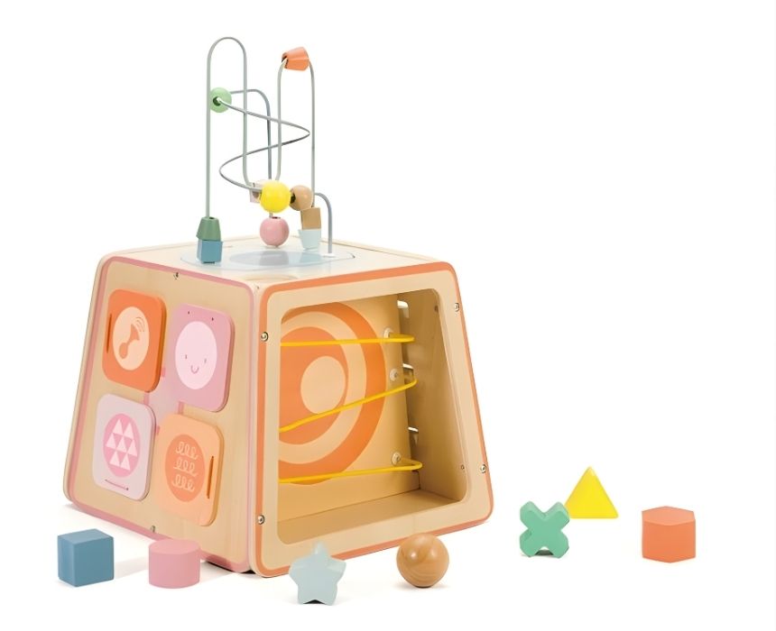 Arty Activity Cube