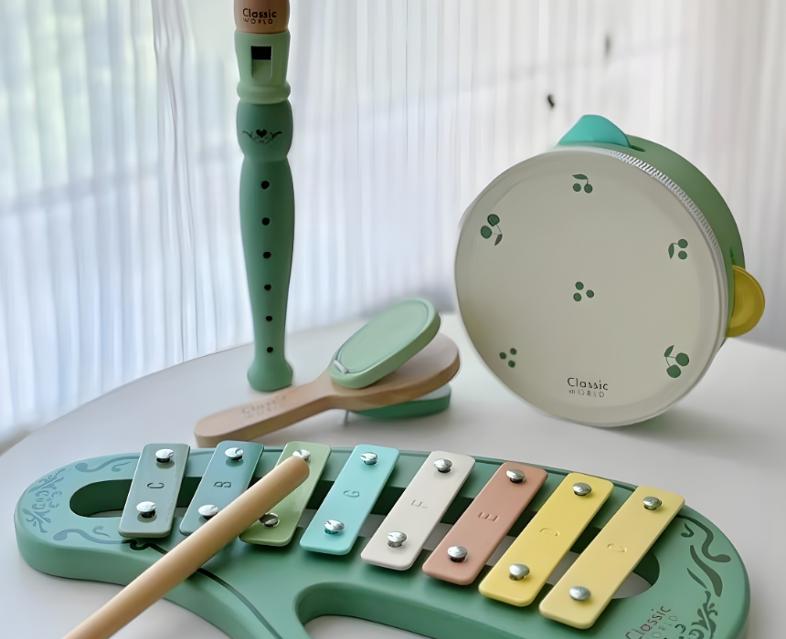 Classic World Vintage Music Set
