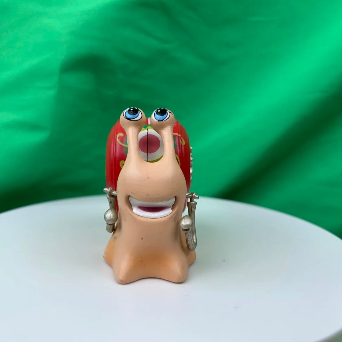 One Piece Transponder Snail Figure - Nakama Lebanon