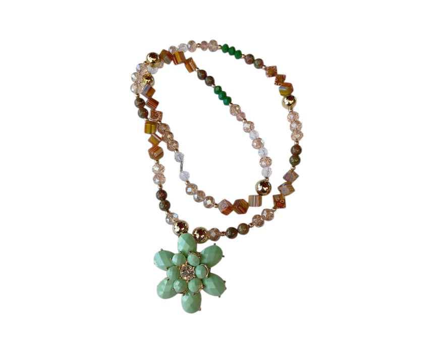 Green Flower Gold Necklace and Bracelet Set