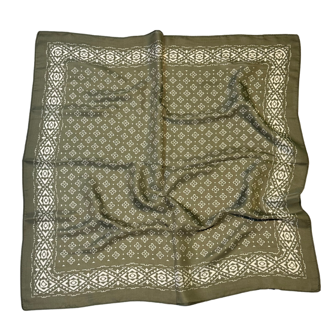 Olivine Scarf
