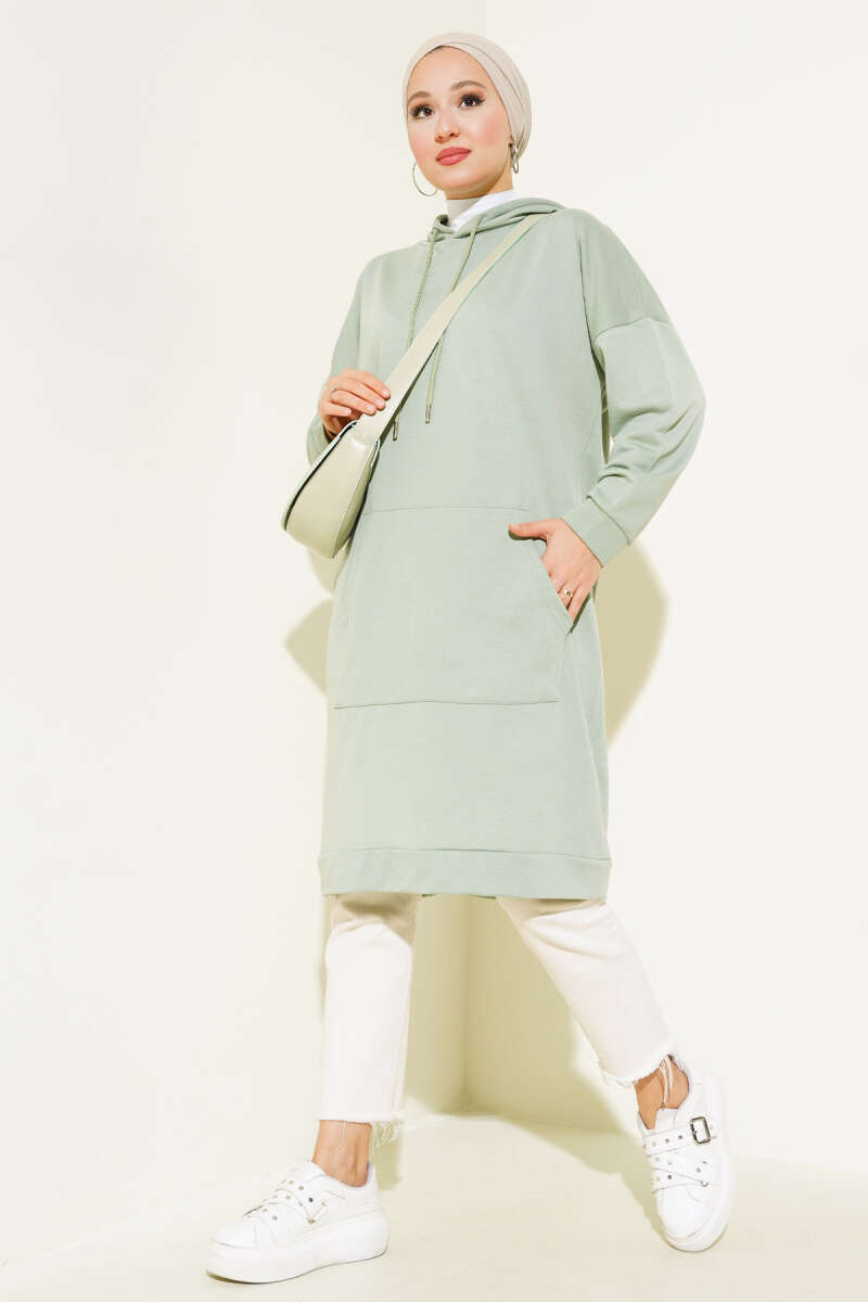 Abayas & Modest Wear