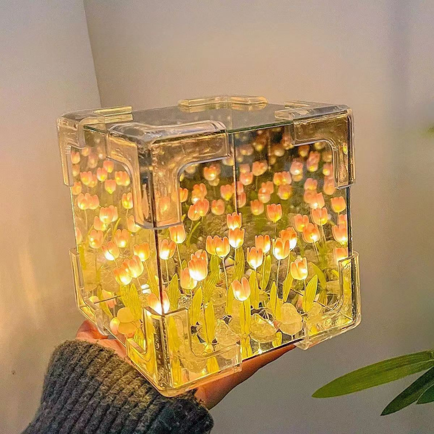 Tulip Flower Mirror Lamp