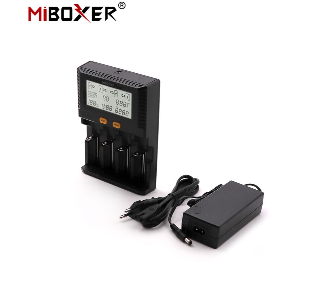 Battery Charger Lithium-ion Portable 4-Slot 4.2V 3A Analyzer & Tester