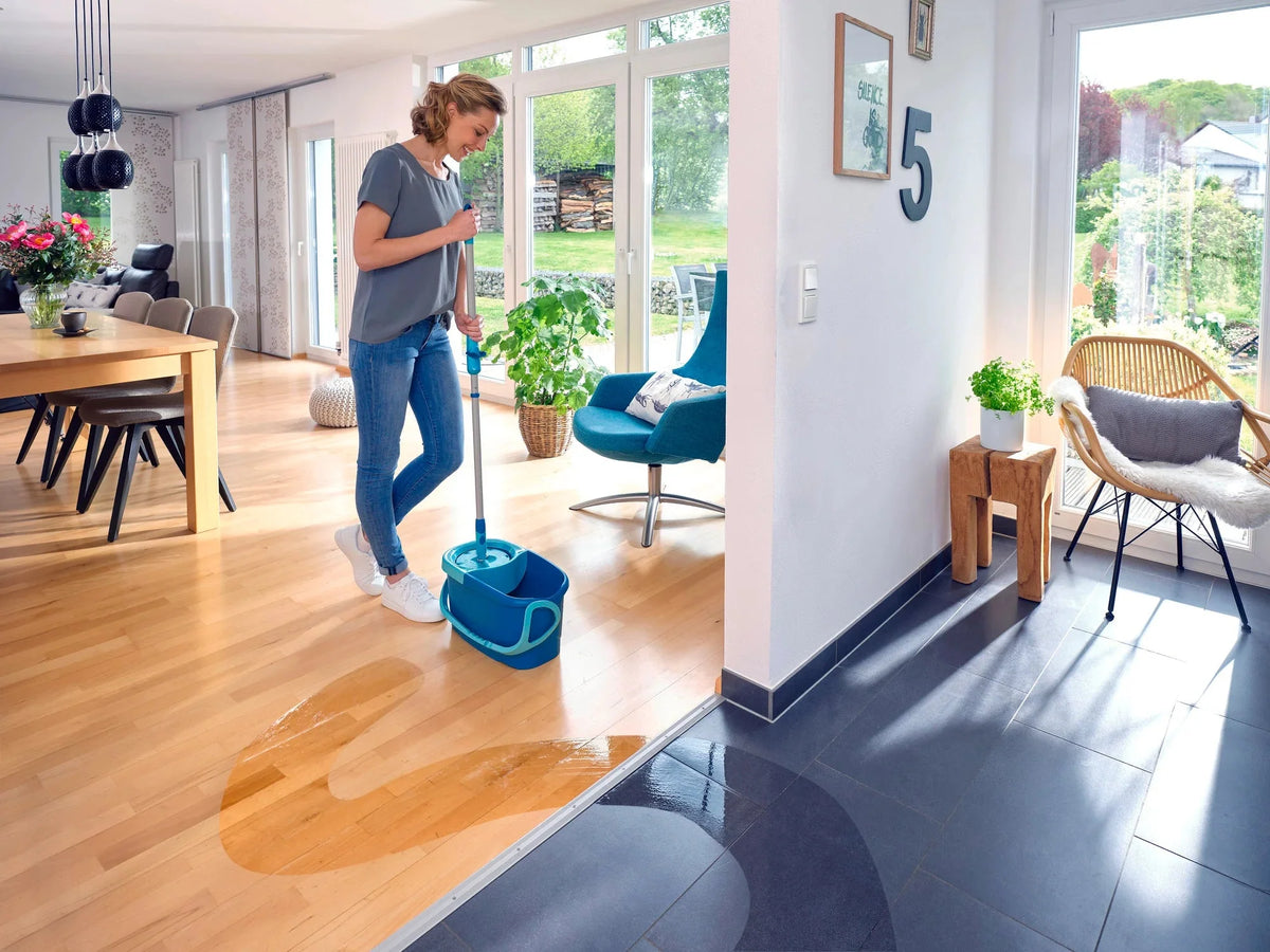 CLEAN TWIST Ergo Disc Mop Set Home cleaning CLEAN TWIST Ergo Disc Mop Set CLEAN TWIST Ergo Disc Mop Set LEIFHEIT