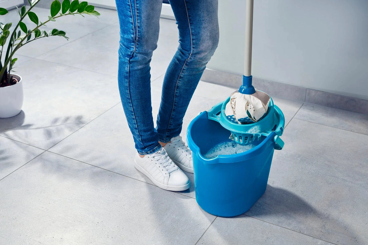 3in1 Power Mop Set Home cleaning 3in1 Power Mop Set 3in1 Power Mop Set LEIFHEIT