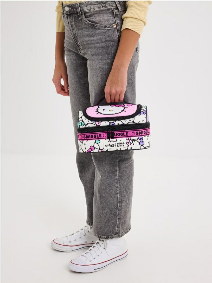 Smiggle Lunch Bag - Hello Kitty | 24.5×16.5×15cm