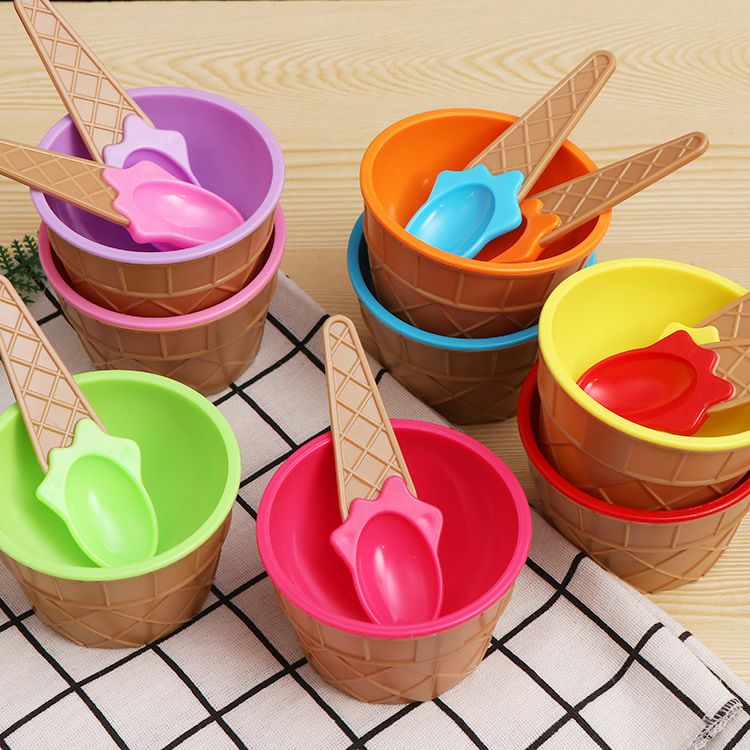 Ice Cream Dessert Bowls With Spoon