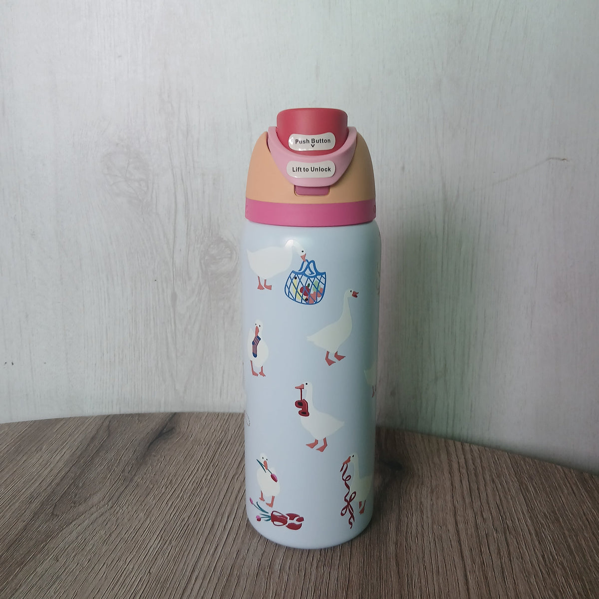 Owala Stainless Steel FreeSip Silly Goose 950ml