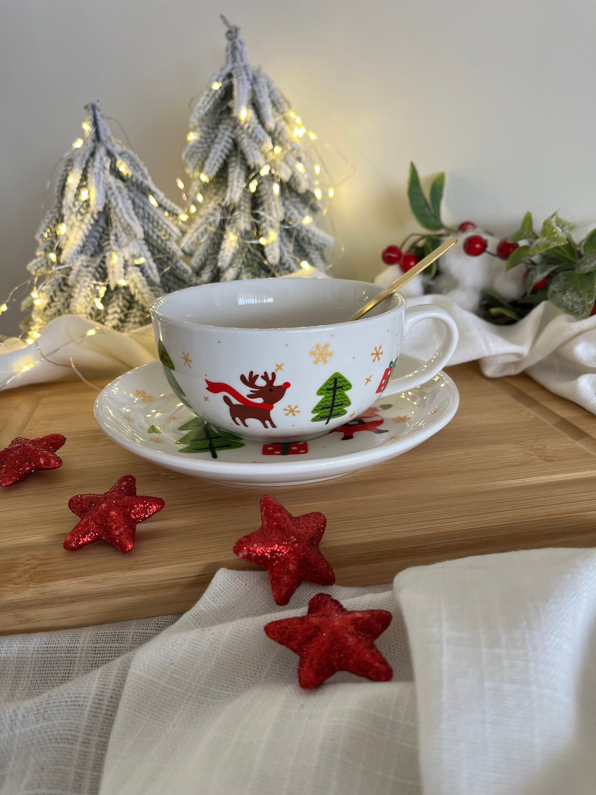 Christmas Cup Set With Saucer And Spoon