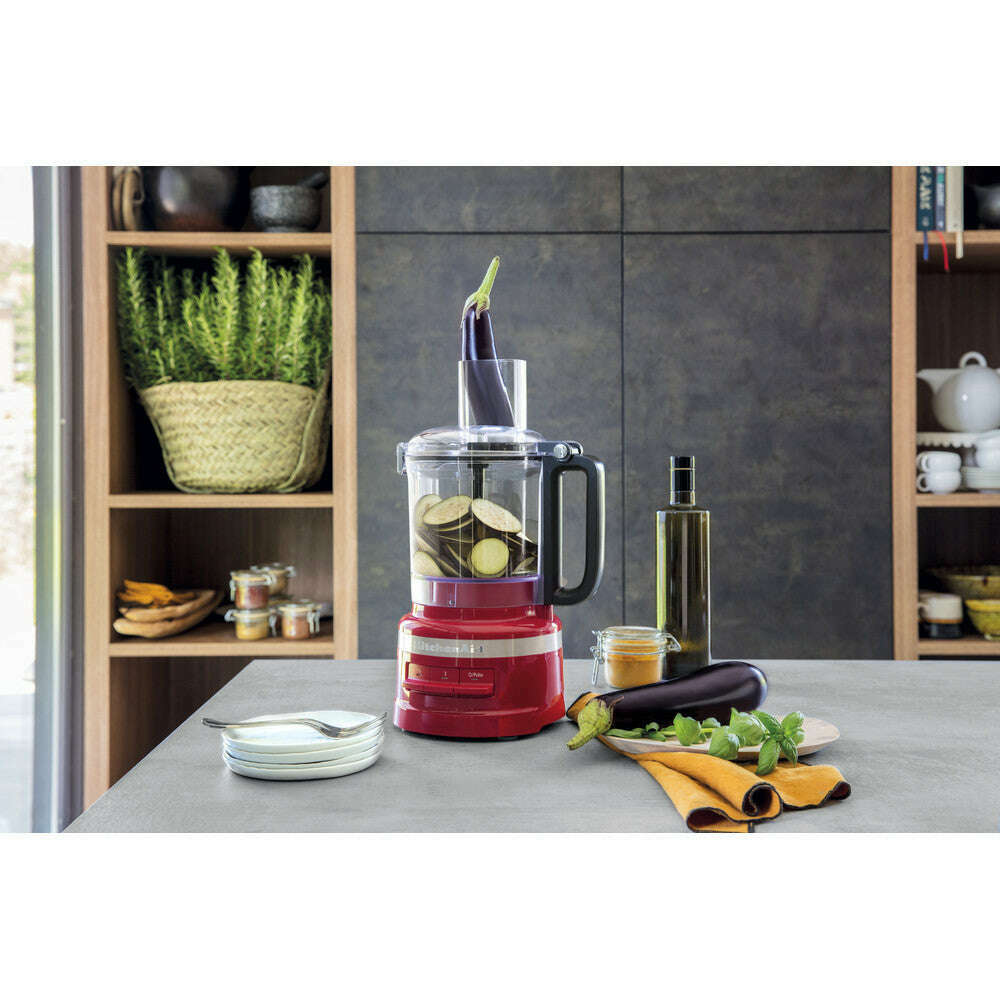 2.1L Food Processor, Empire Red food processor 2.1L Food Processor, Empire Red 2.1L Food Processor, Empire Red KitchenAid