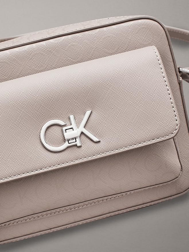 Calvin Klein - Crossbody Bag