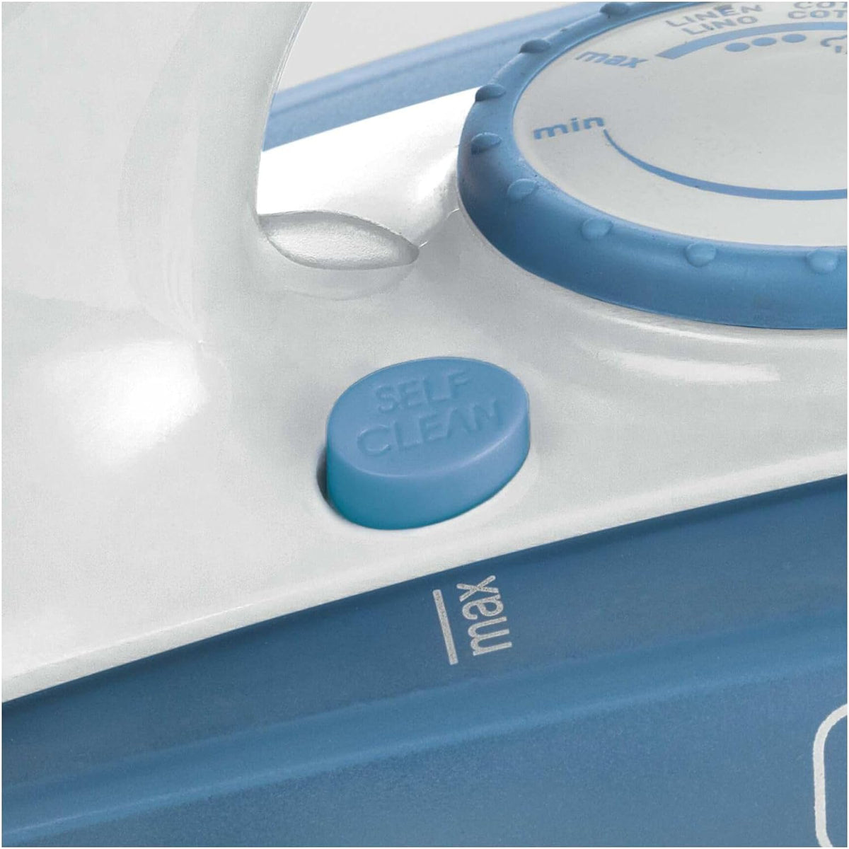 Black+Decker Steam Iron 2000W