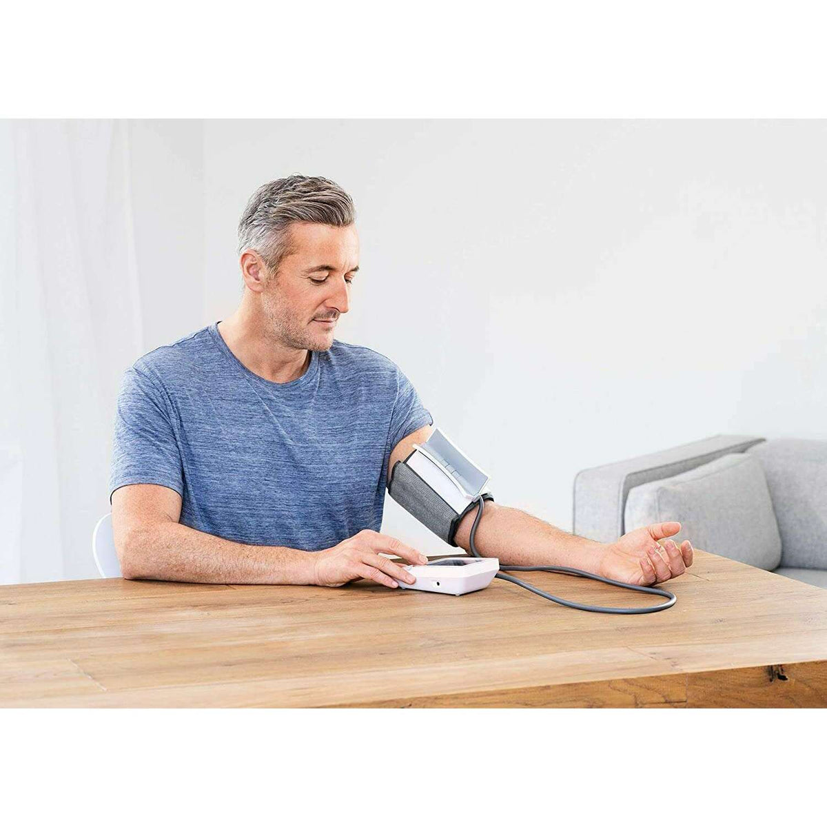 The German Outlet, Beurer, EasyClip Upper Arm Blood Pressure Monitor