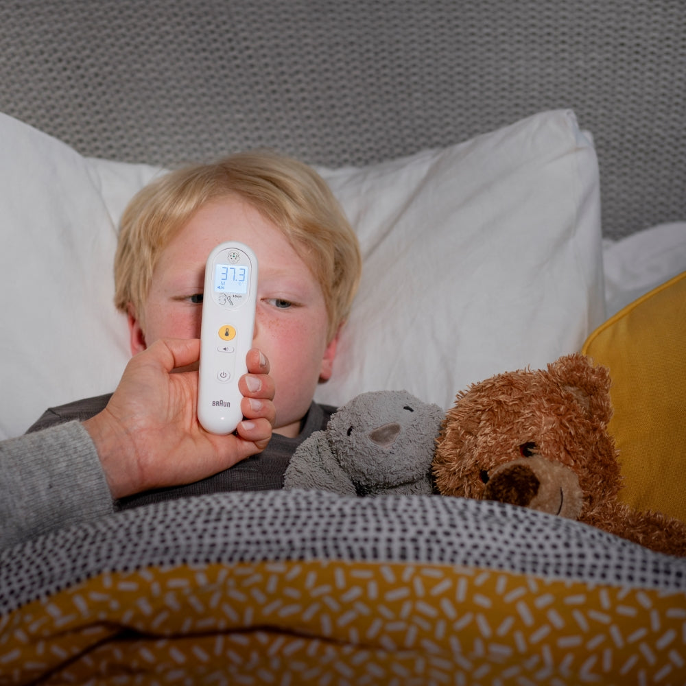 Sensian™ 3 - No Touch 3-in-1 Temperature Indicator thermometer Sensian™ 3 - No Touch 3-in-1 Temperature Indicator Sensian™ 3 - No Touch 3-in-1 Temperature Indicator Braun