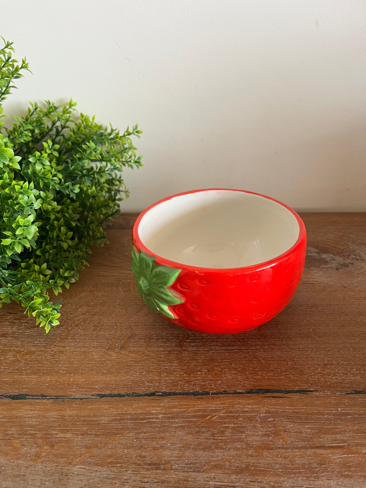 Strawberry Decorative Collection Vases And Candles