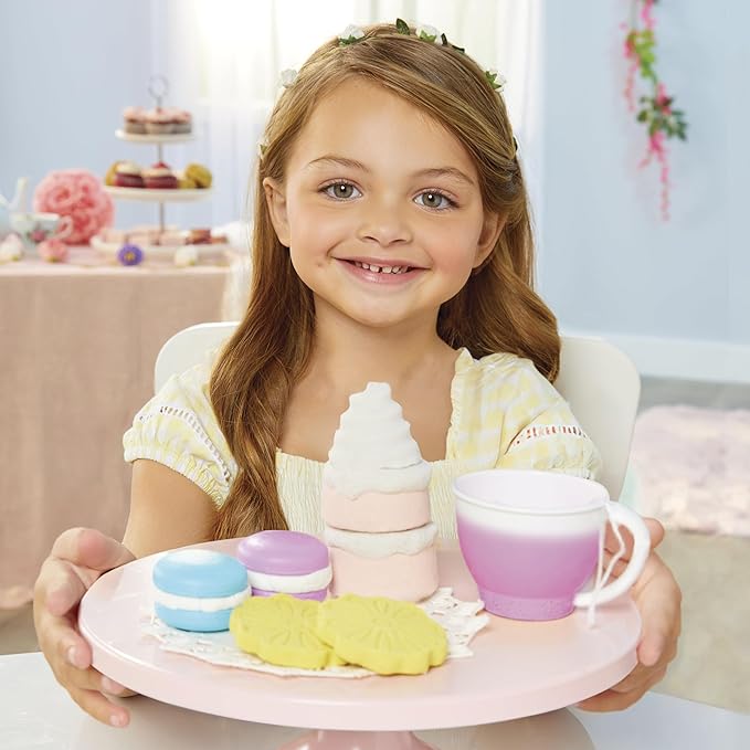 CREATIVE CHEFS TEA PARTY KIT by MGA Entertainment