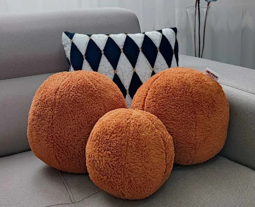 Round Pillows 3 Pcs in Orange