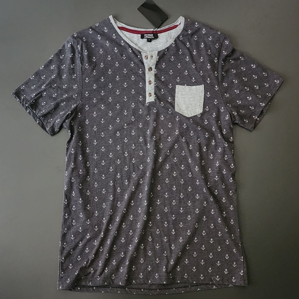 Galeria La Fayette T-shirt For Men Size L