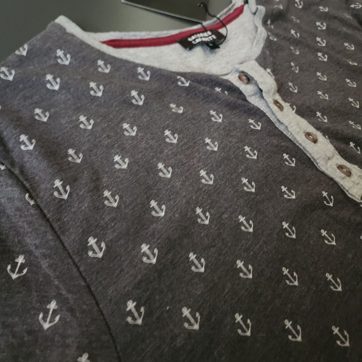 Galeria La Fayette T-shirt For Men Size L