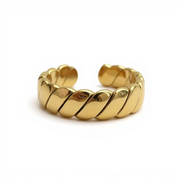 Scarlett Ring