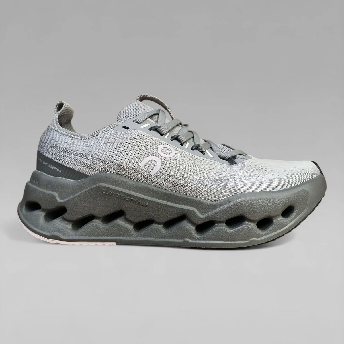 On Men Running Shoes Cloudsurfer Max