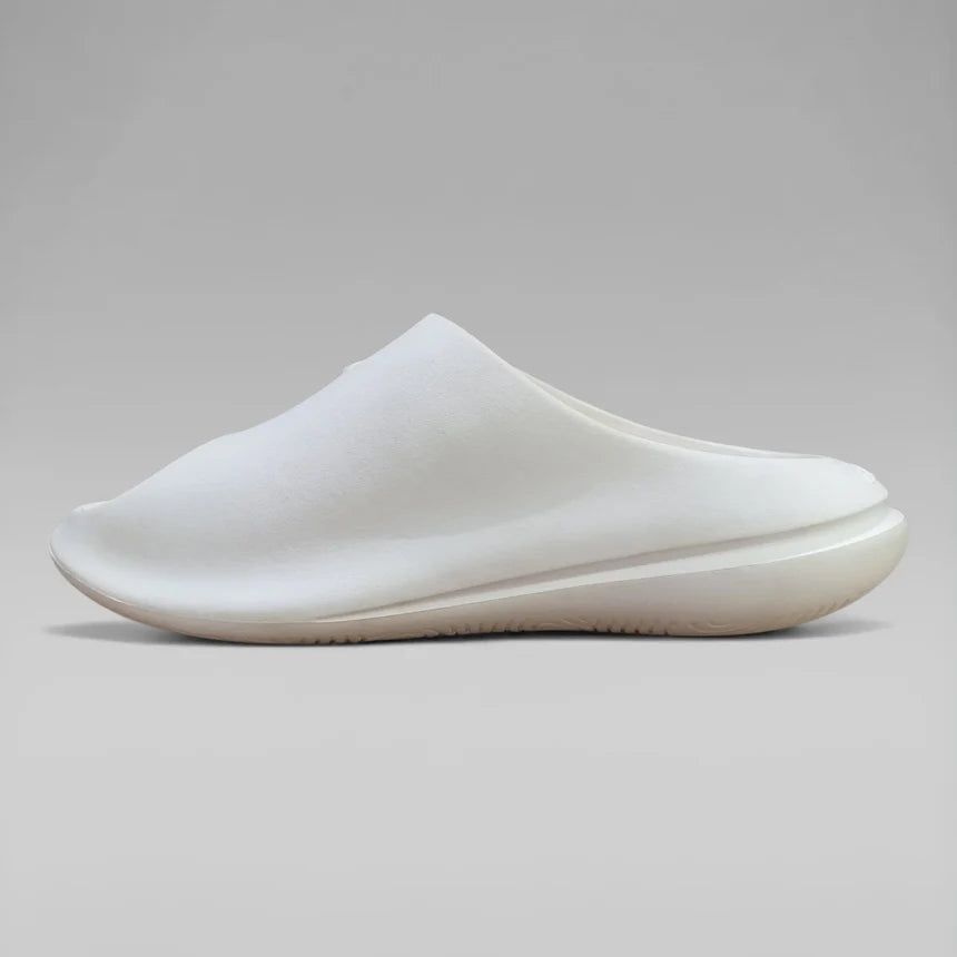 Peak Men Slides Taichi White