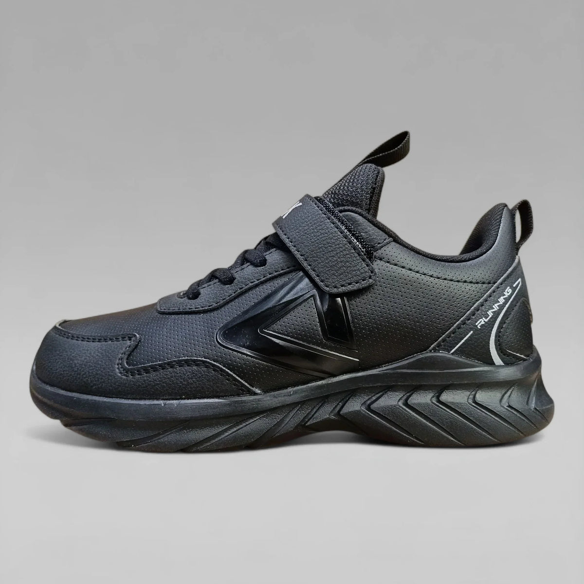 Peak Kids Running Shoes Velcro Strap Black