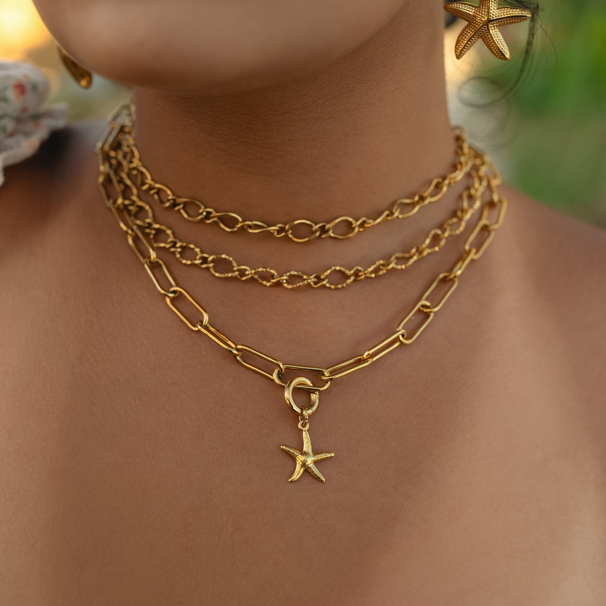 Edge Necklace Chains of Connection