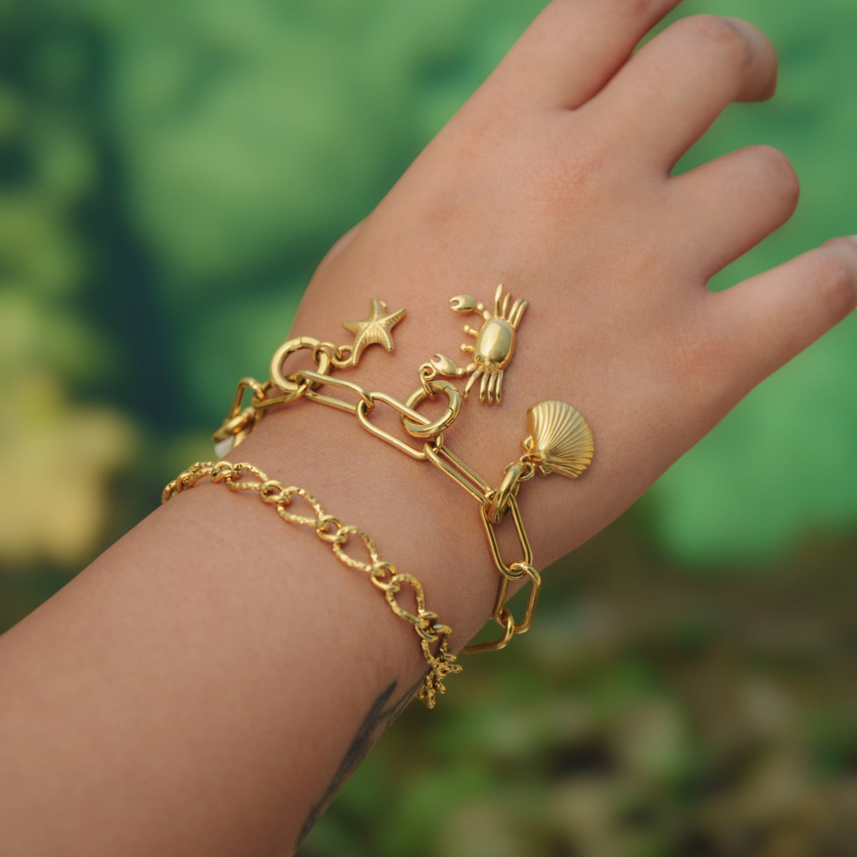 Golden Shell Charm