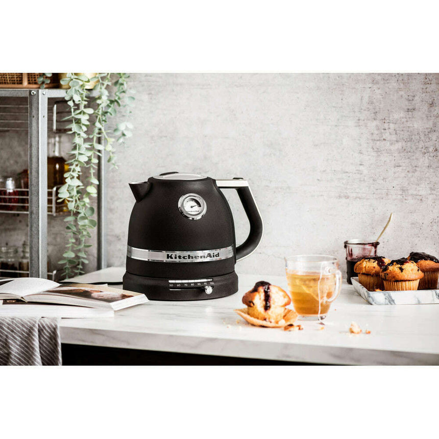 The German Outlet, KitchenAid, Artisan 1.5L Kettle