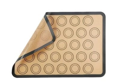 Silicone Macaron baking mat 40x30 cm (circles 5 cm & 4 cm diameter)
